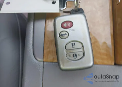 2007 Toyota Camry Xle V6 z USA, uszkodzony, nr VIN 4T1BK46KX7U043990